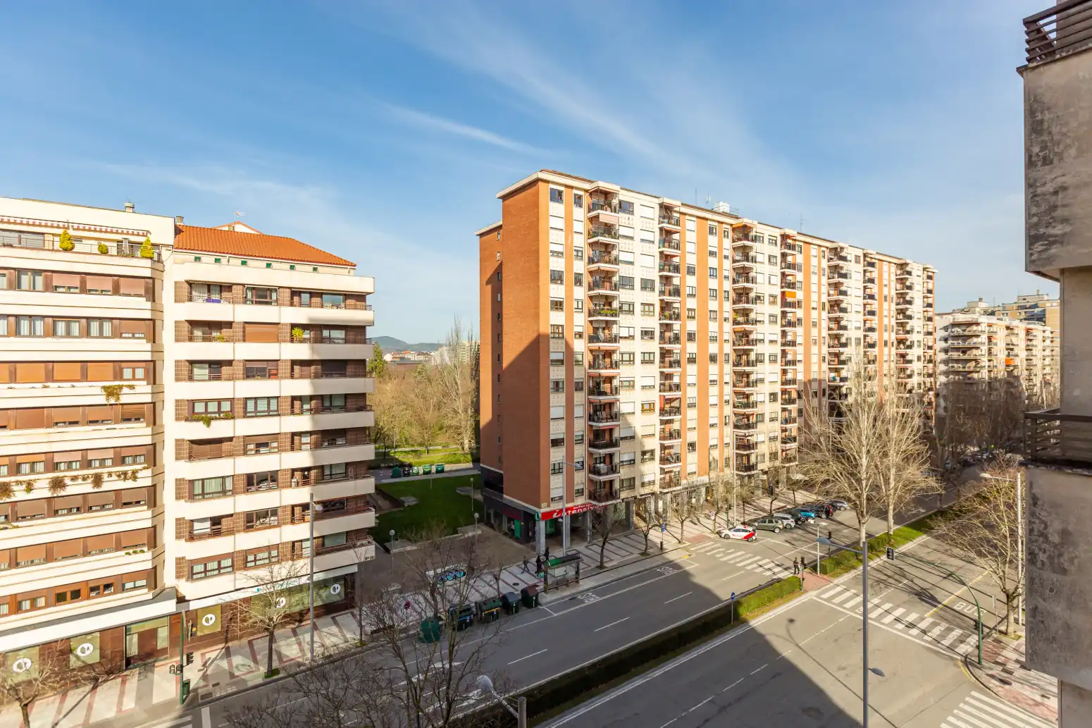 Vista exterior de Piso en venta en  Pamplona / Iruña con Calefacción, Parquet y Trastero