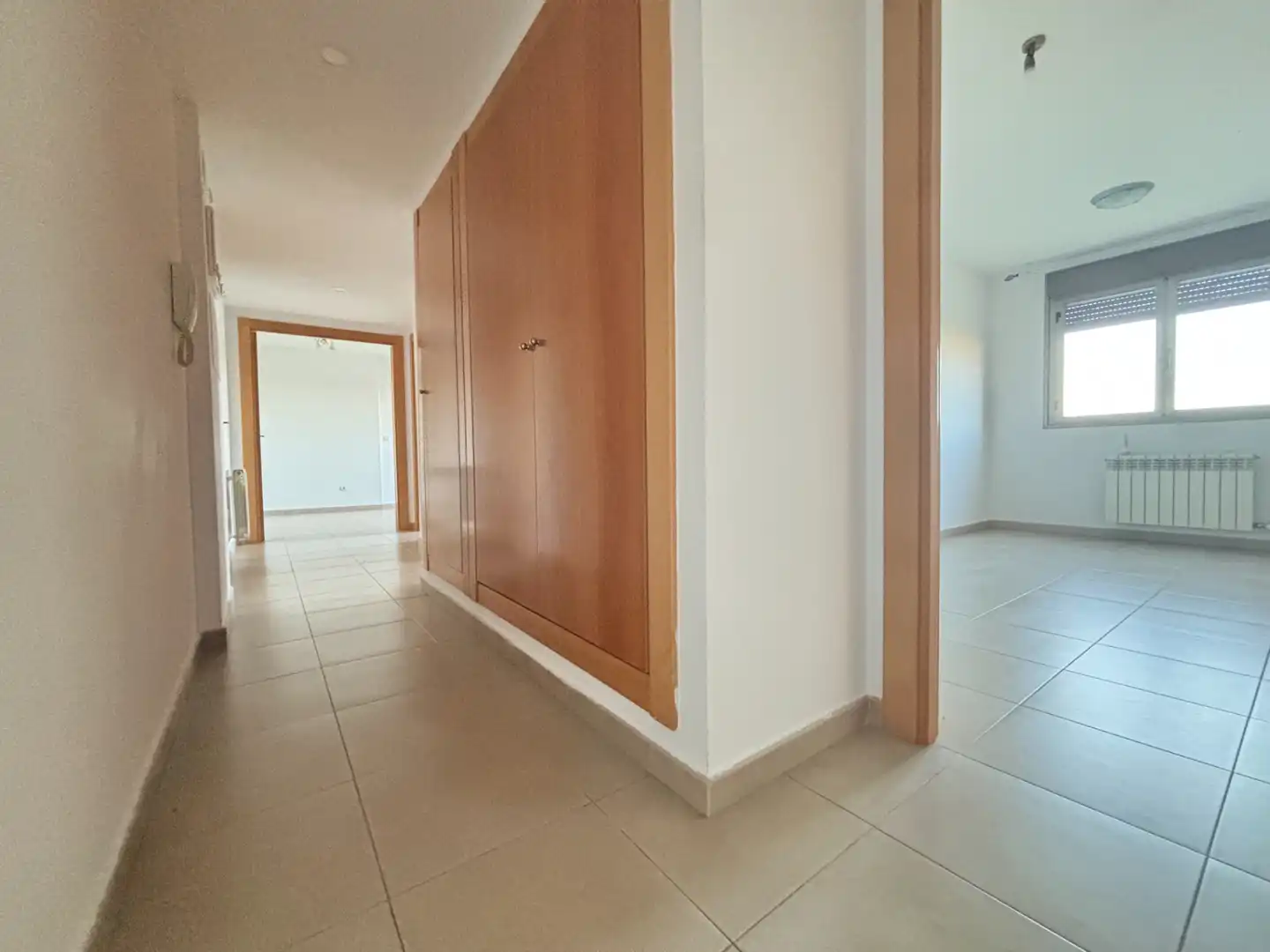 Piso en venta en Cadrete con Calefacción, Jardín privado y Trastero