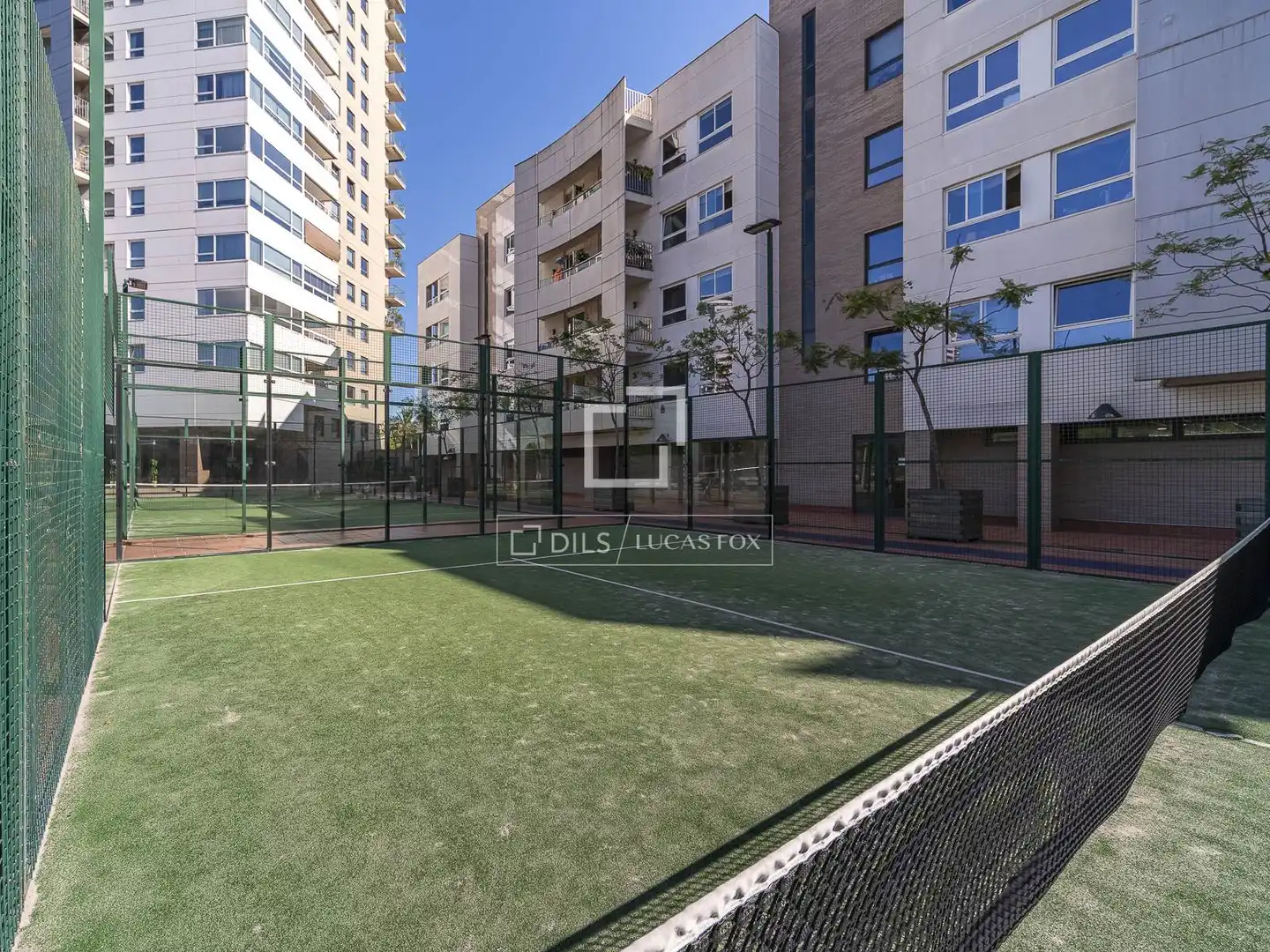 Terrasse von Wohnung zum Verkauf in Barcelona mit Klimaanlage, Heizung und Abstellraum