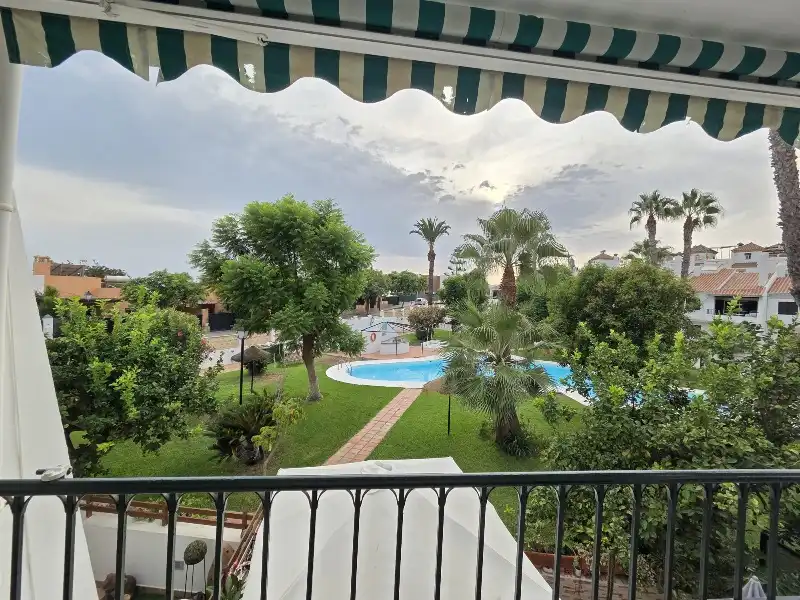 Xalet amb piscina en venda a Calle Campo de Borja 44, imagen 3