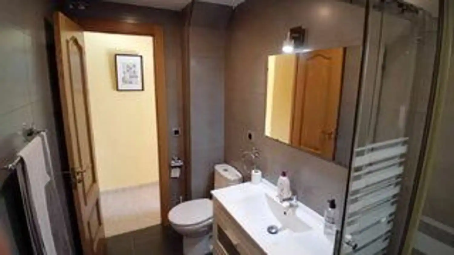 Baño de Piso en venta en Alicante / Alacant con Aire acondicionado, Calefacción y Jardín privado