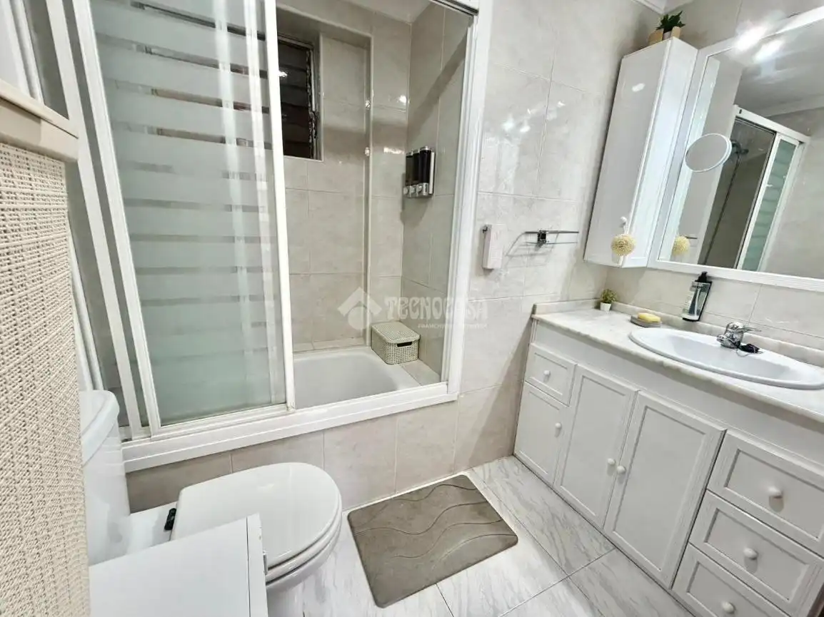 Baño de Piso en venta en Jerez de la Frontera con Aire acondicionado