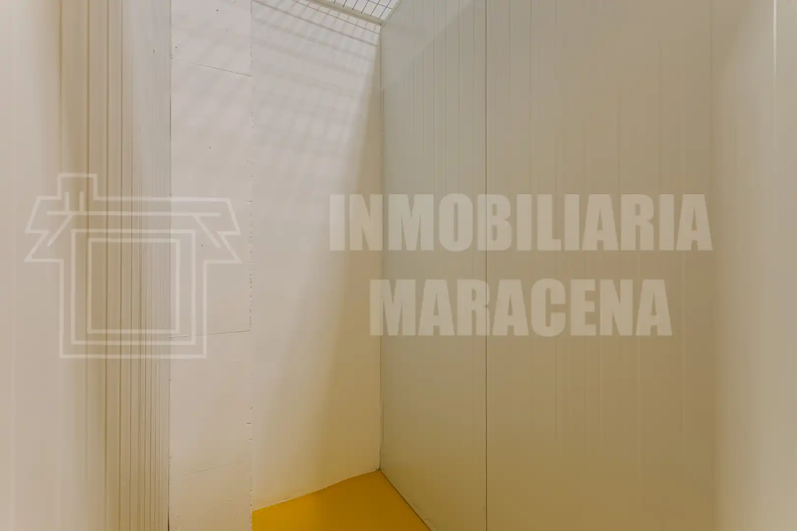 Schlafzimmer von Lagerraum zur Miete in Maracena