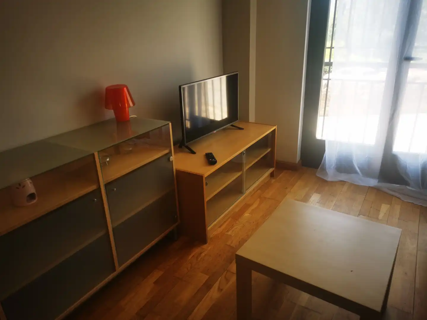 Sala de estar de Apartamento de alquiler en Salamanca con Calefacción, Parquet y Amueblado