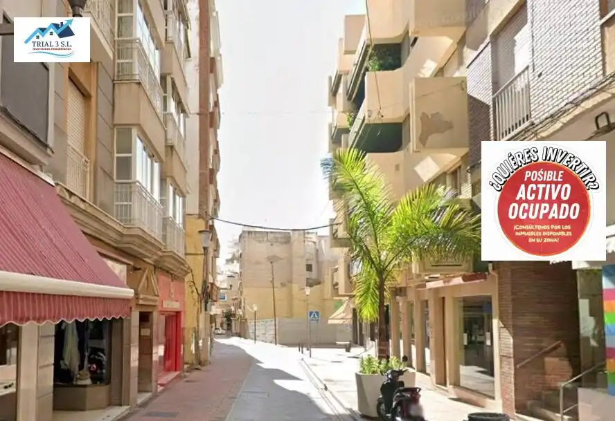 Flat for sale in Calle de Corras