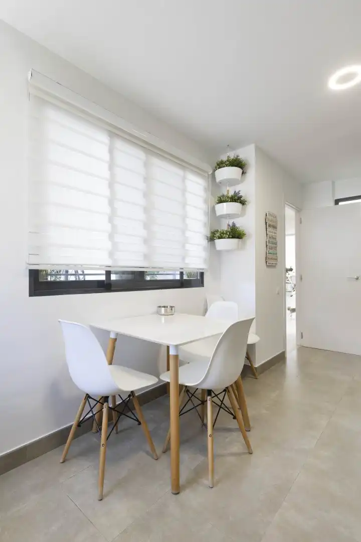 Comedor de Casa adosada en venta en San Antonio de Benagéber con Aire acondicionado, Calefacción y Terraza