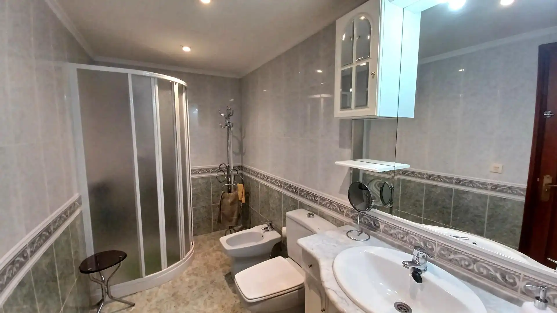 Baño de Piso en venta en Valencia con Aire acondicionado, Calefacción y Trastero