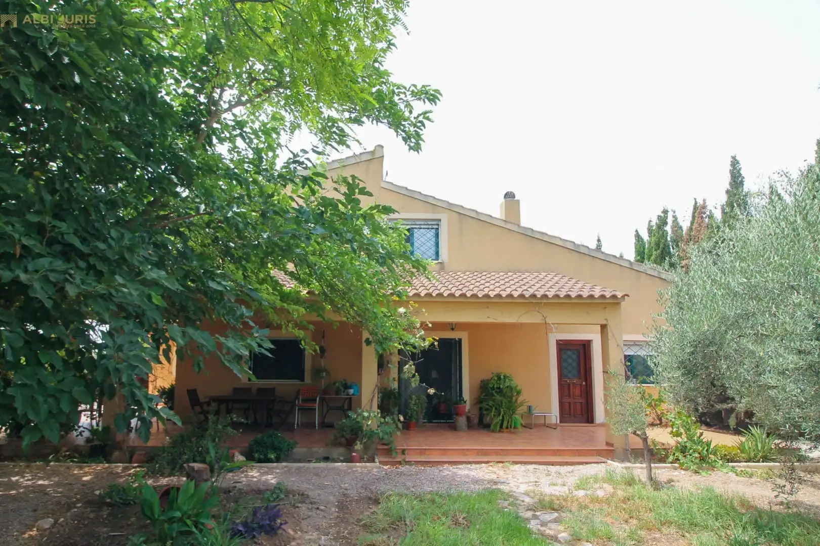 Casa amb piscina en venda a Crevillent