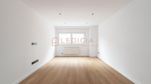 Foto 3 de Piso en venta en Ánimas, 10, Coia, Vigo