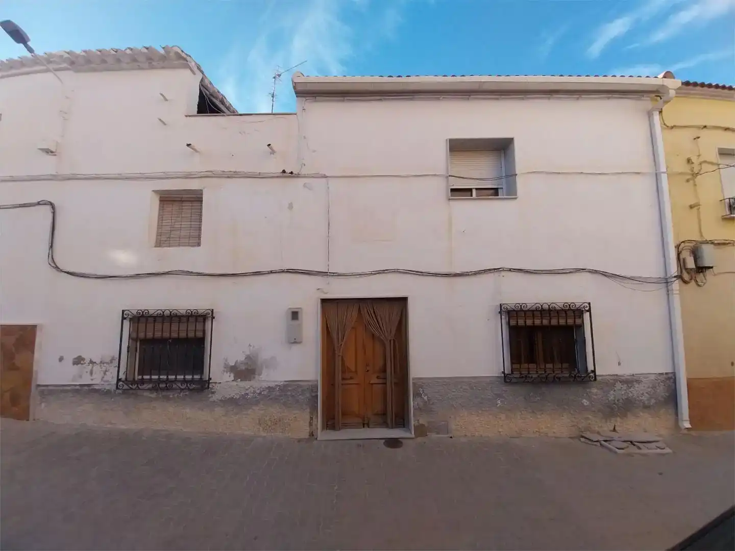 Vista exterior de Casa adosada en venda en Purchena amb Balcó