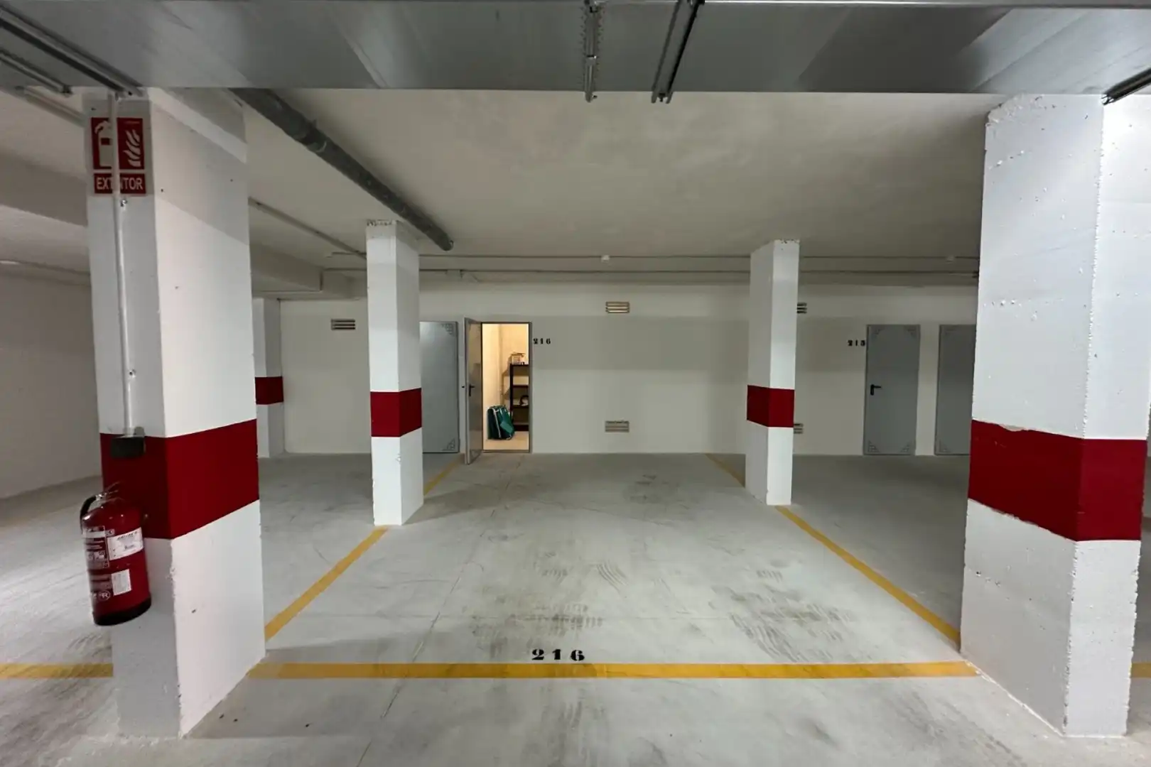 Parking de Casa o chalet en venta en Orihuela con Aire acondicionado, Calefacción y Terraza