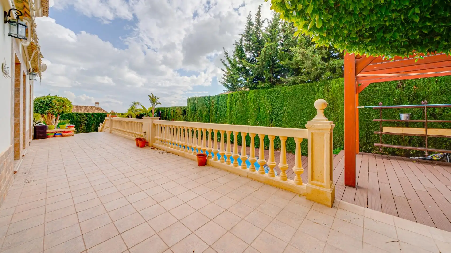 Garten von Haus oder Chalet zum Verkauf in Finestrat mit Klimaanlage, Heizung und Privatgarten