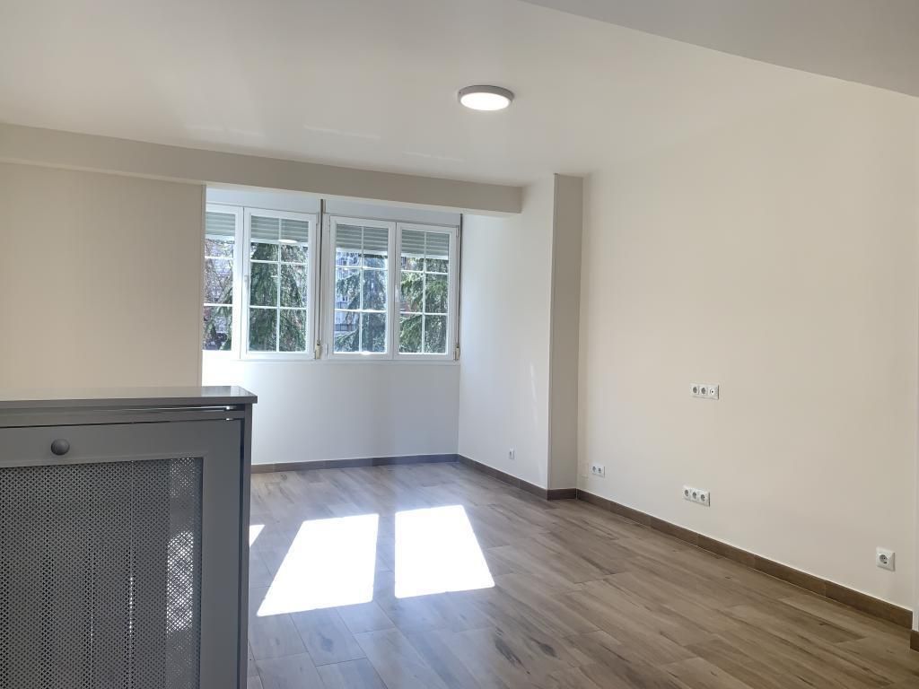 Bedroom of Planta baja to rent in  Madrid Capital  with Air Conditioner and Heating