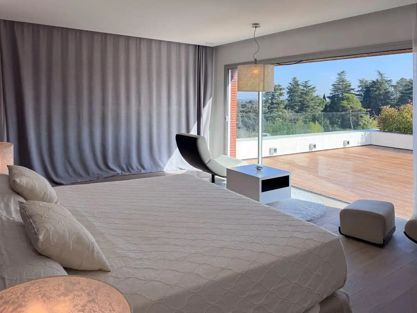 Bedroom of Houses for sale in Madrid  with Air Conditioner, Heating and Private garden