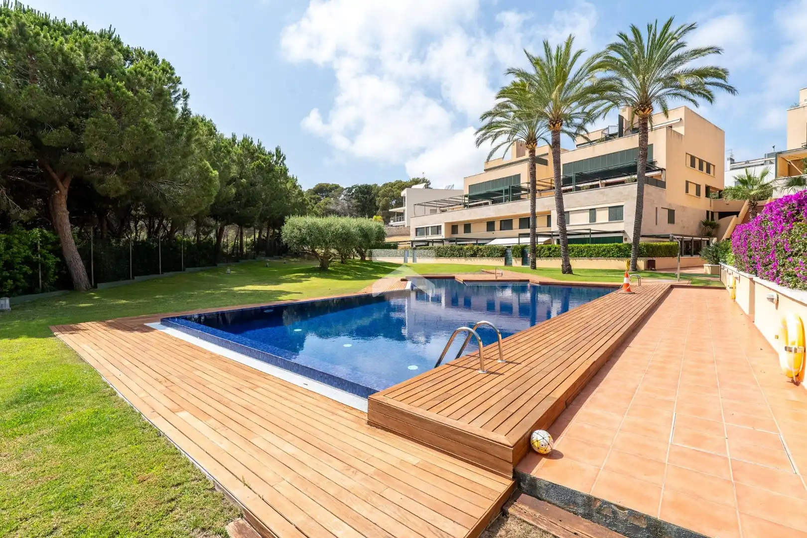 Swimming pool of Duplexes for sale in Torredembarra  with Air Conditioner, Heating and Private garden