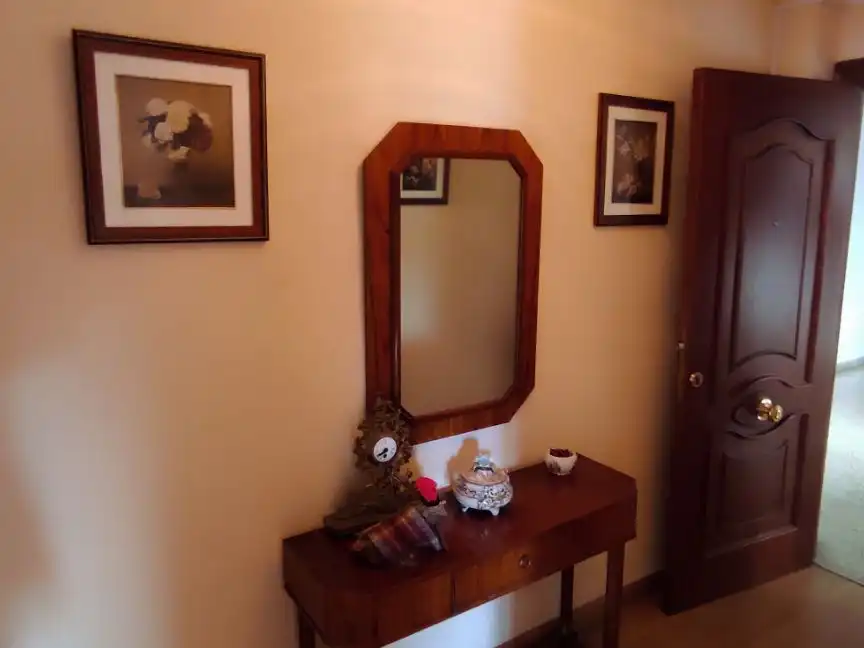 Flat for sale in  Granada Capital