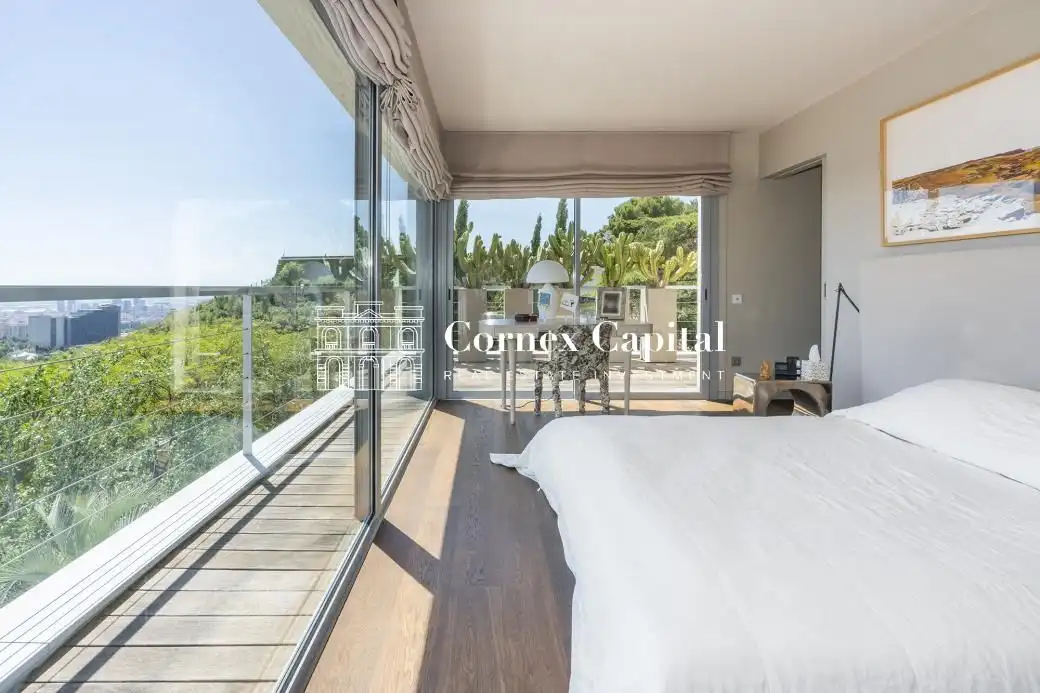 Terrassa de Casa o xalet en venda en Barcelona amb Aire condicionat, Calefacció i Jardí privat