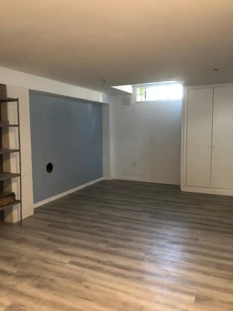 Casa adosada en venta en Gilet con Calefacción, Jardín privado y Parquet