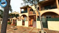 Vista exterior de Apartament en venda en Chiclana de la Frontera amb Aire condicionat, Calefacció i Piscina comunitària