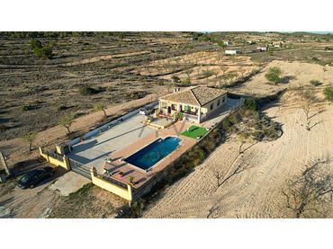 Xalet amb piscina en venda a Hondón de los Frailes