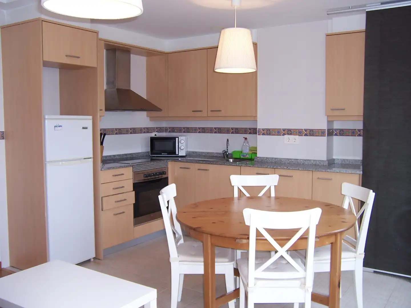 Cocina de Estudio en venta en Cariño con Calefacción, Parquet y Trastero
