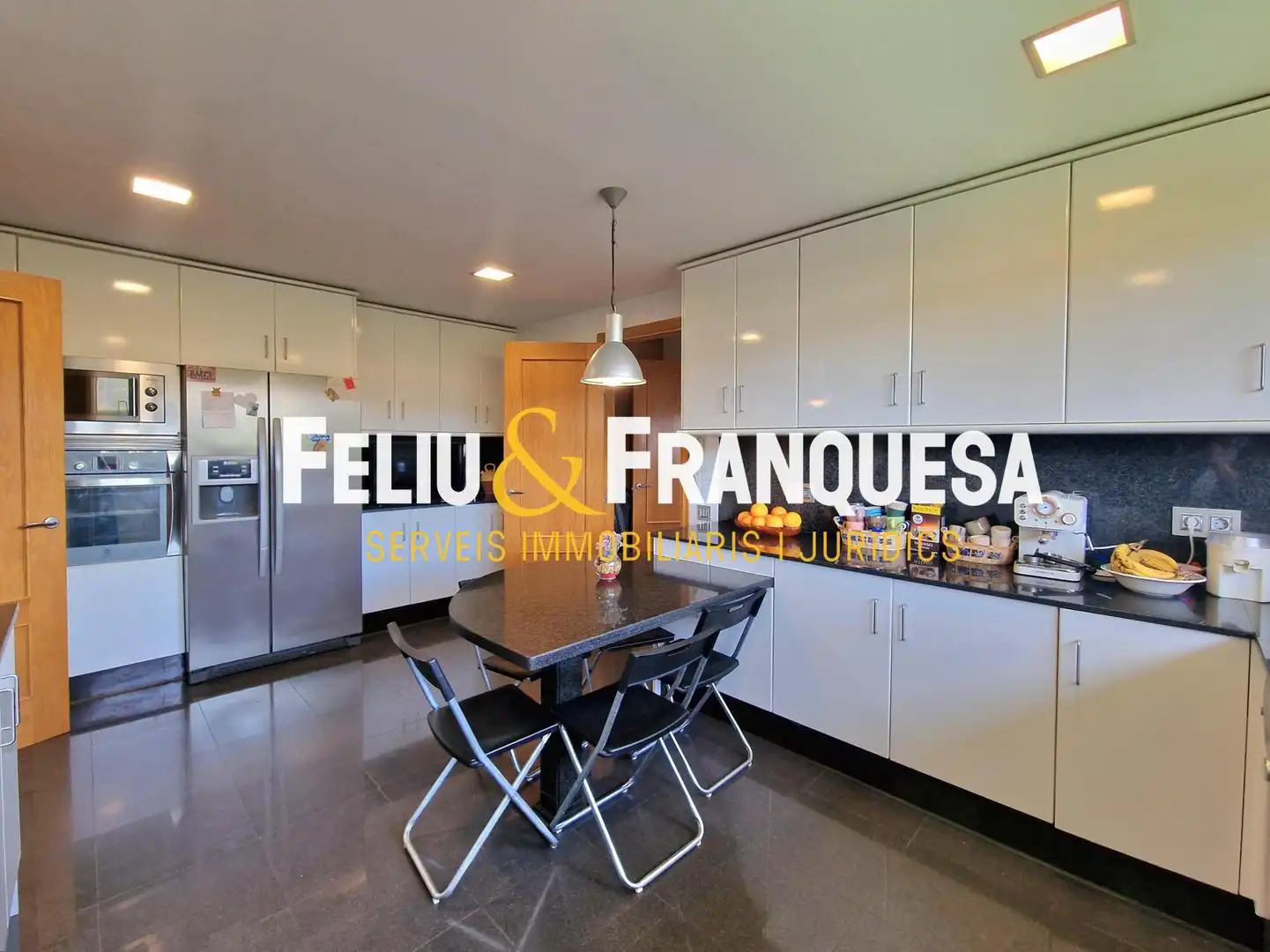 Kitchen of Houses for sale in Sant Cugat del Vallès  with Heating, Private garden and Terrace