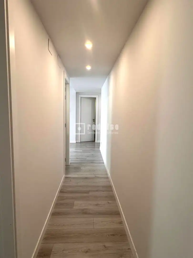 Flat for rent in de Valderribas, Adelfas