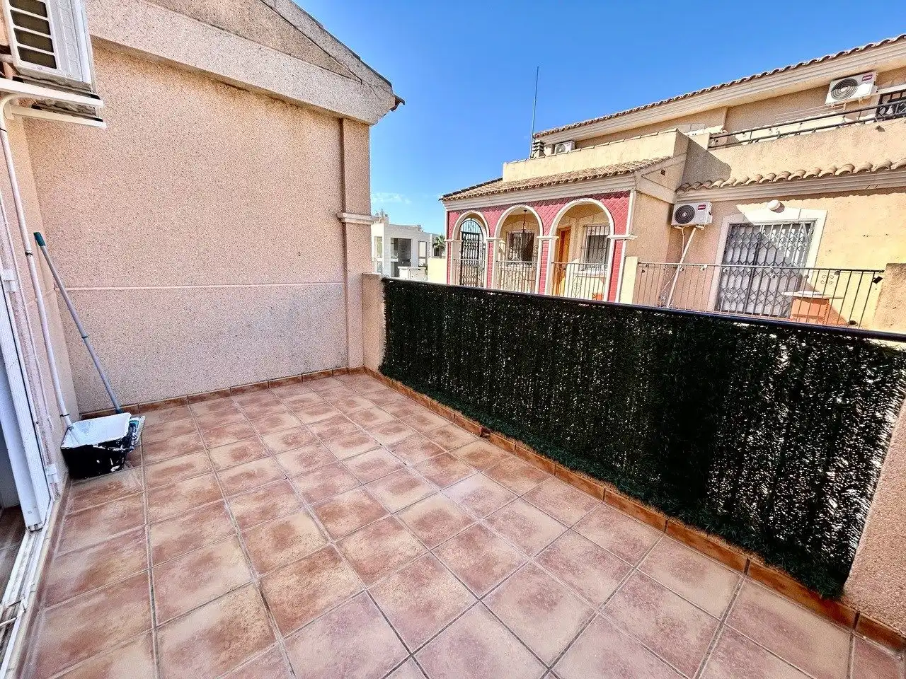 Reihenhaus mit Pool zum Verkauf in N/A, imagen 23