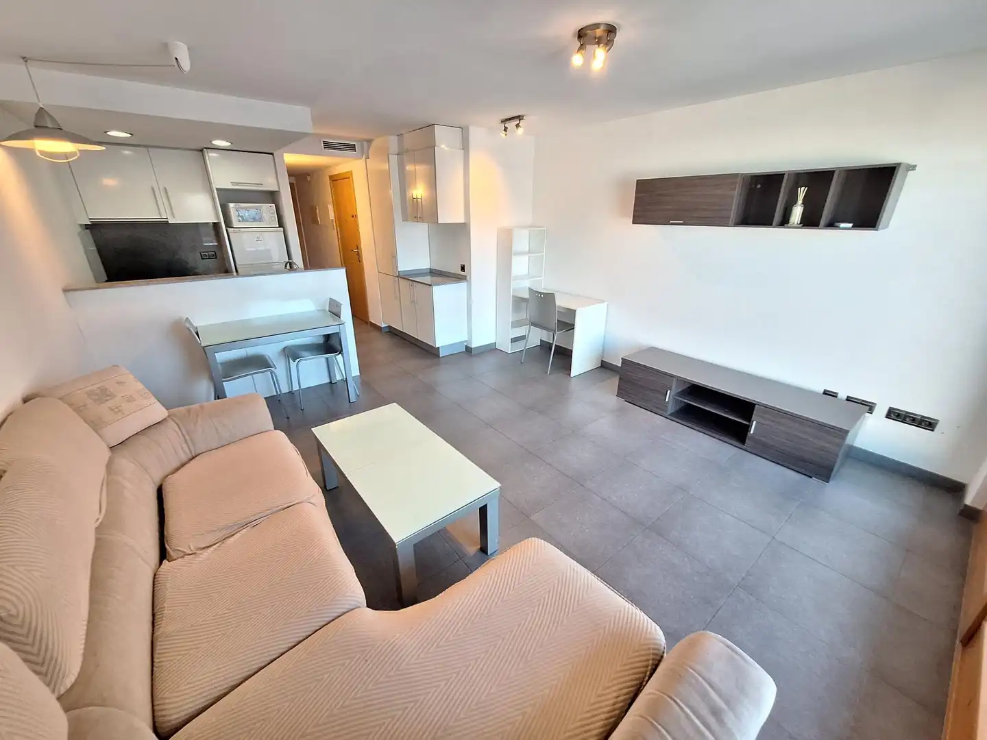 Sala de estar de Piso de alquiler en Igualada con Aire acondicionado, Calefacción y Terraza