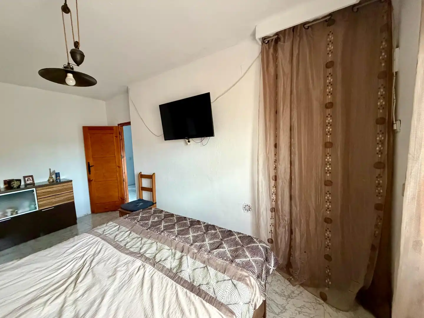 Habitación de Casa adosada en venta en Villanueva del Ariscal