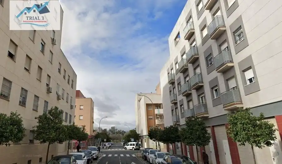 Flat with garden for sale in Calle TREN CHANGAY, imagen 2