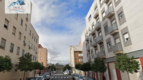 Foto 2 de Piso en venta en Calle Tren Changay, San Jerónimo - La Bachillera, Sevilla Capital