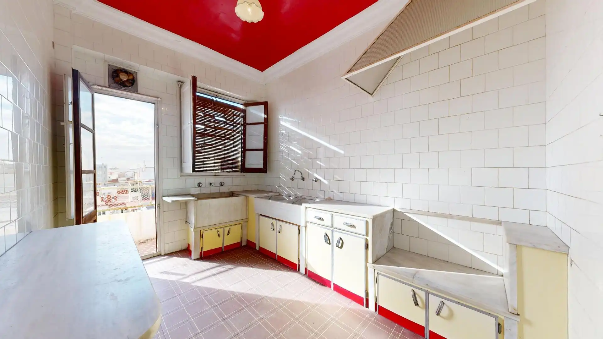 Kitchen of Attic for sale in L'Eixample