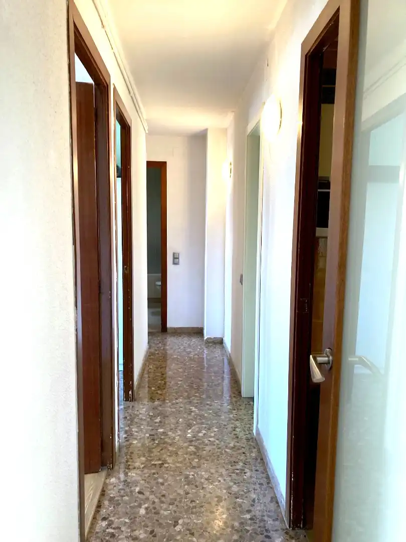 Ático en venta en L'Hospitalet de Llobregat con Aire acondicionado, Calefacción y Terraza