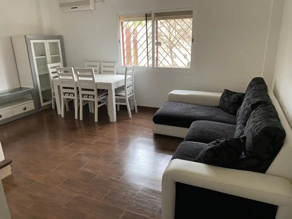 Living room of Duplexes for rent in Dos Hermanas  with Air Conditioner and Pets allowed