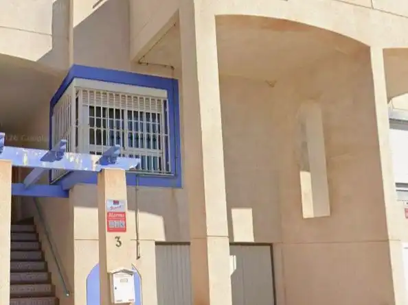 Home with pool for sale in Calle Arizona 3, imagen 3