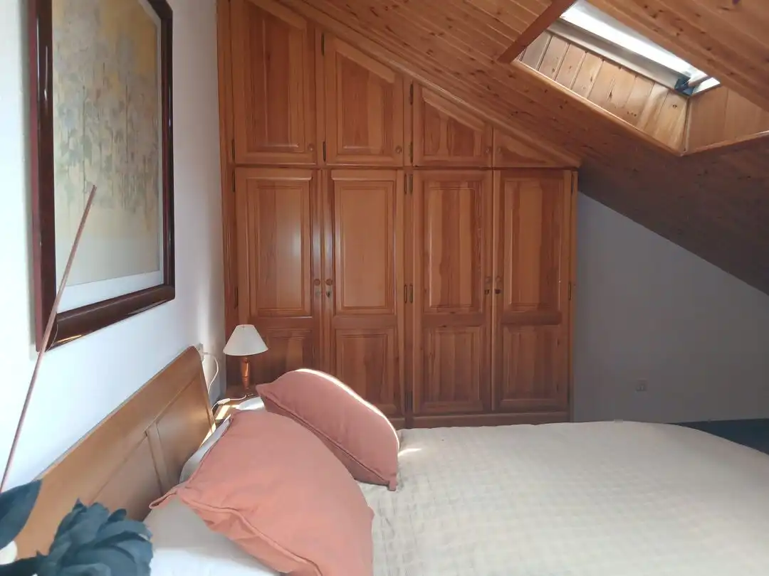 Habitación de Dúplex en venta en Ezcaray con Calefacción, Piscina y Balcón