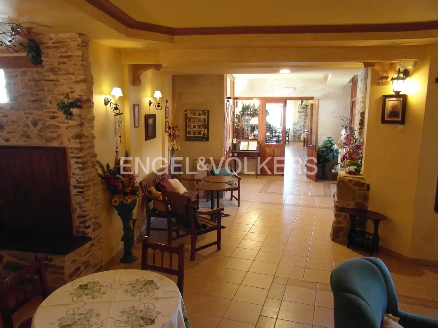 Country homes for sale in Luyego  with Heating, Terrace and Furnished