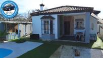 Exterior view of House or chalet for sale in Chiclana de la Frontera  with Heating, Private garden and Storage room