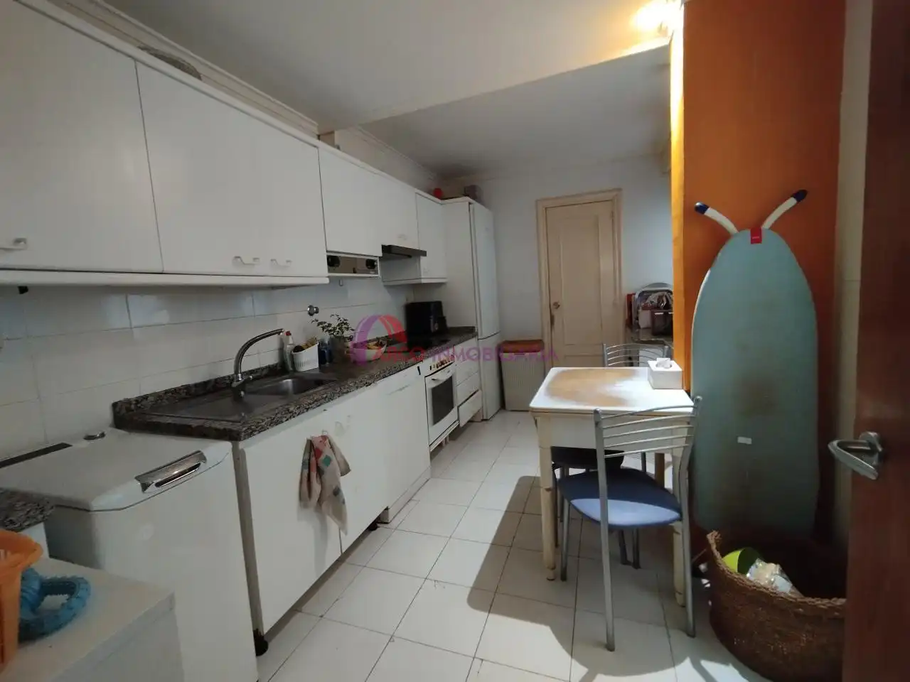 Kitchen of Flat for sale in Burgos  with Heating, Parquet flooring and Terrace