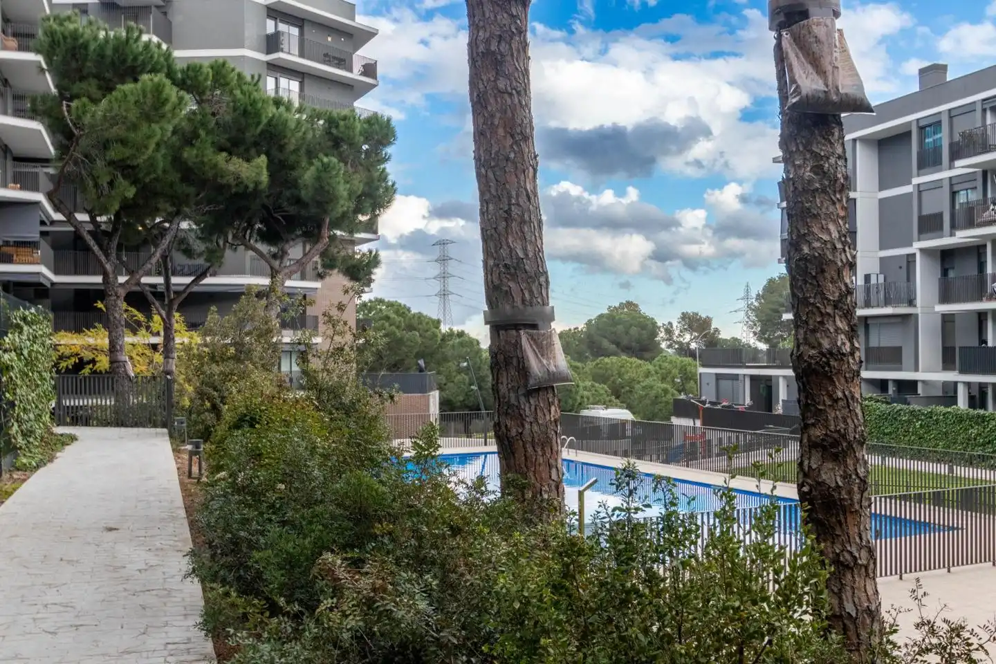 Piscina de Piso en venta en Terrassa con Aire acondicionado, Calefacción y Parquet