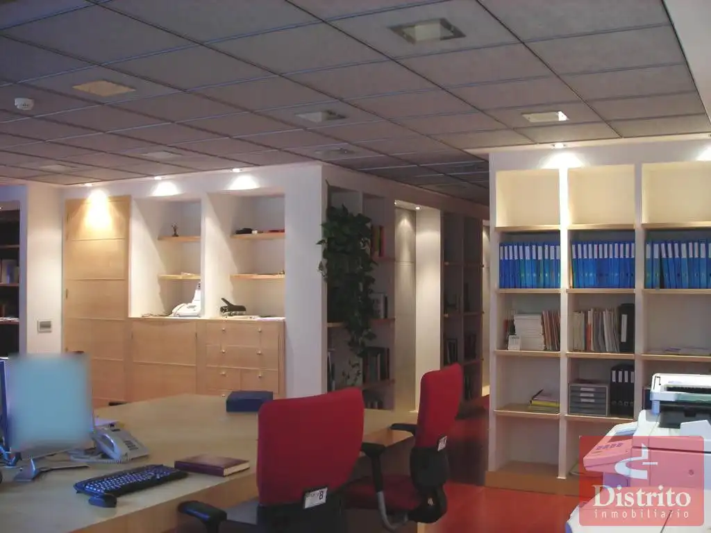 Oficina en venta en Santander con Aire acondicionado