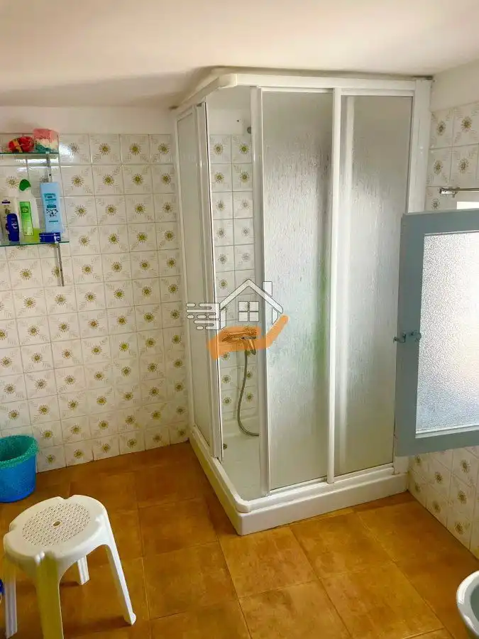 Badezimmer von Einfamilien-Reihenhaus zum Verkauf in Vélez-Blanco mit Terrasse