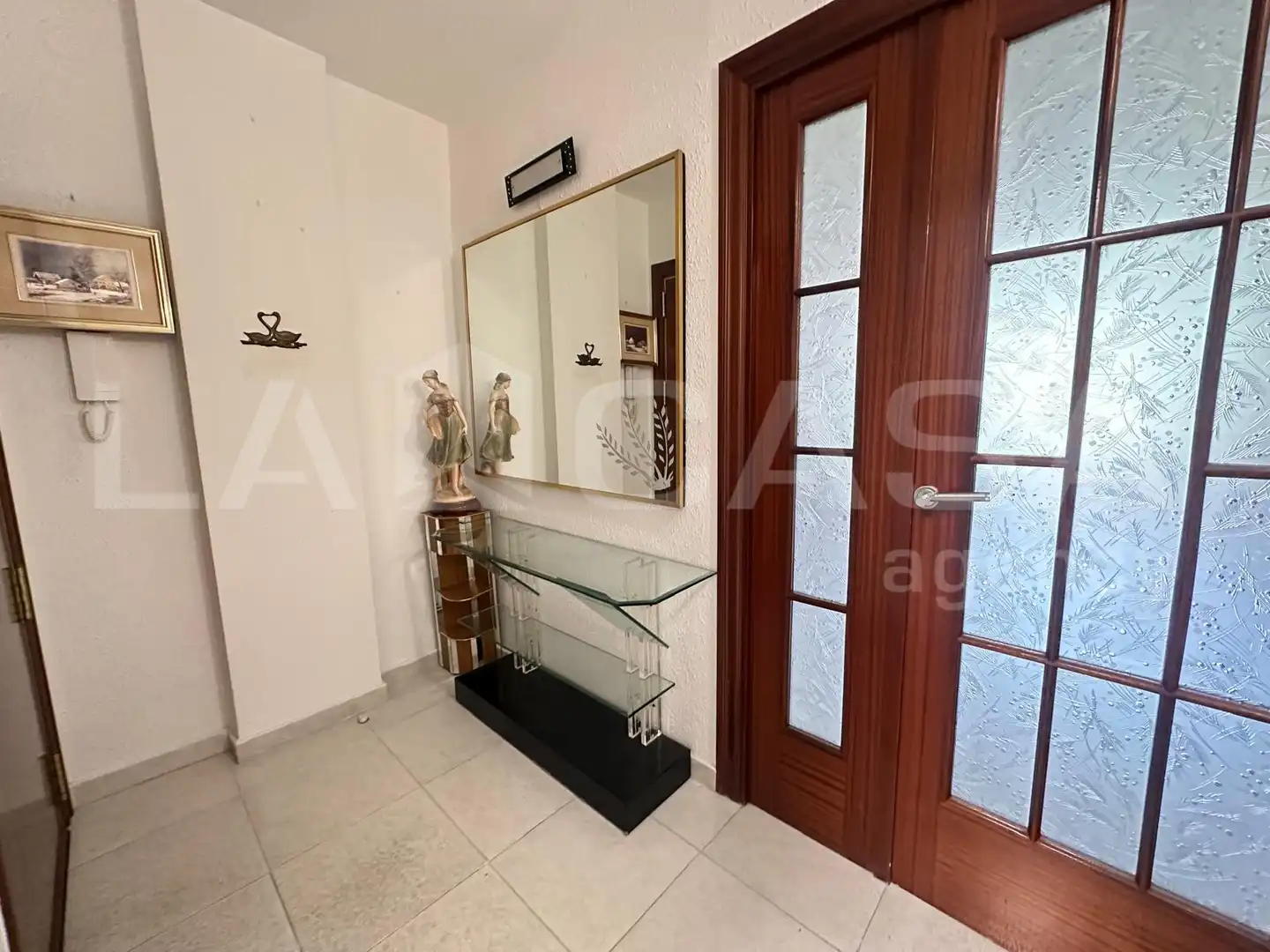 Piso en venta en Canovelles con Balcón