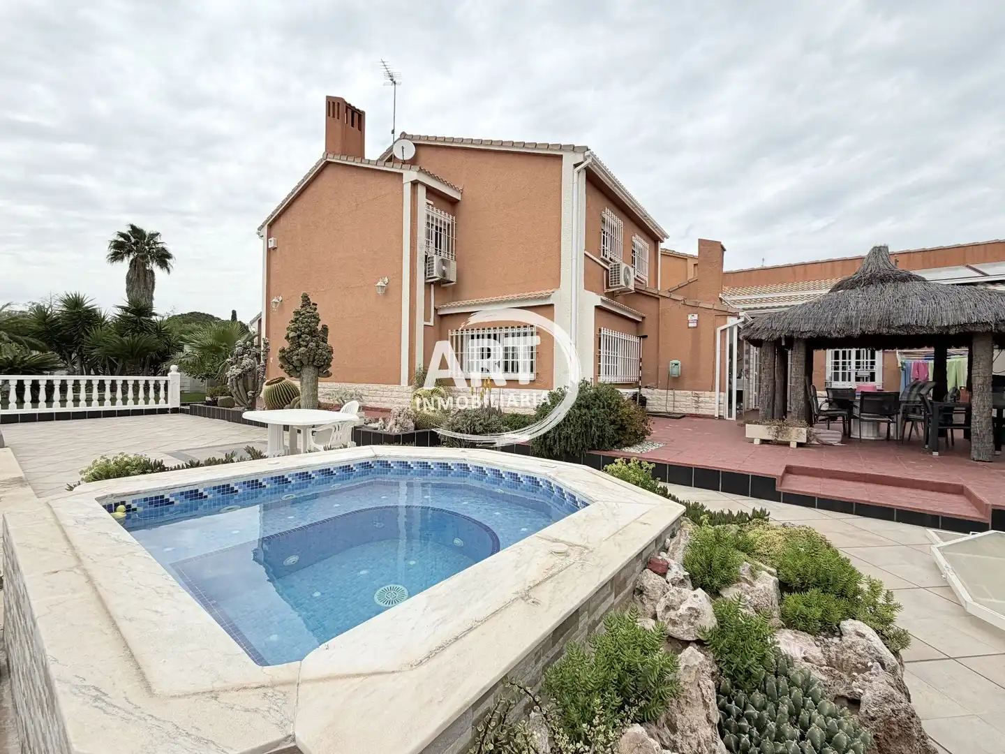 Garden of Houses for sale in San Antonio de Benagéber  with Air Conditioner, Heating and Private garden