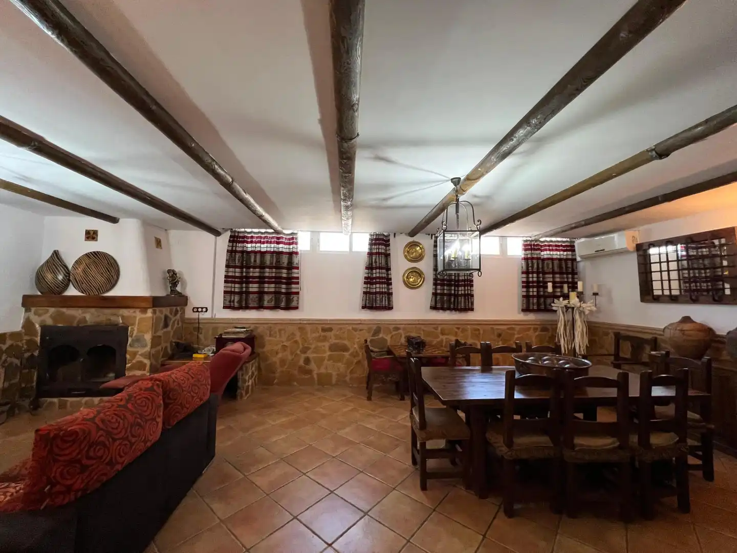 Menjador de Finca rústica en venda en Sax amb Aire condicionat, Jardí privat i Terrassa