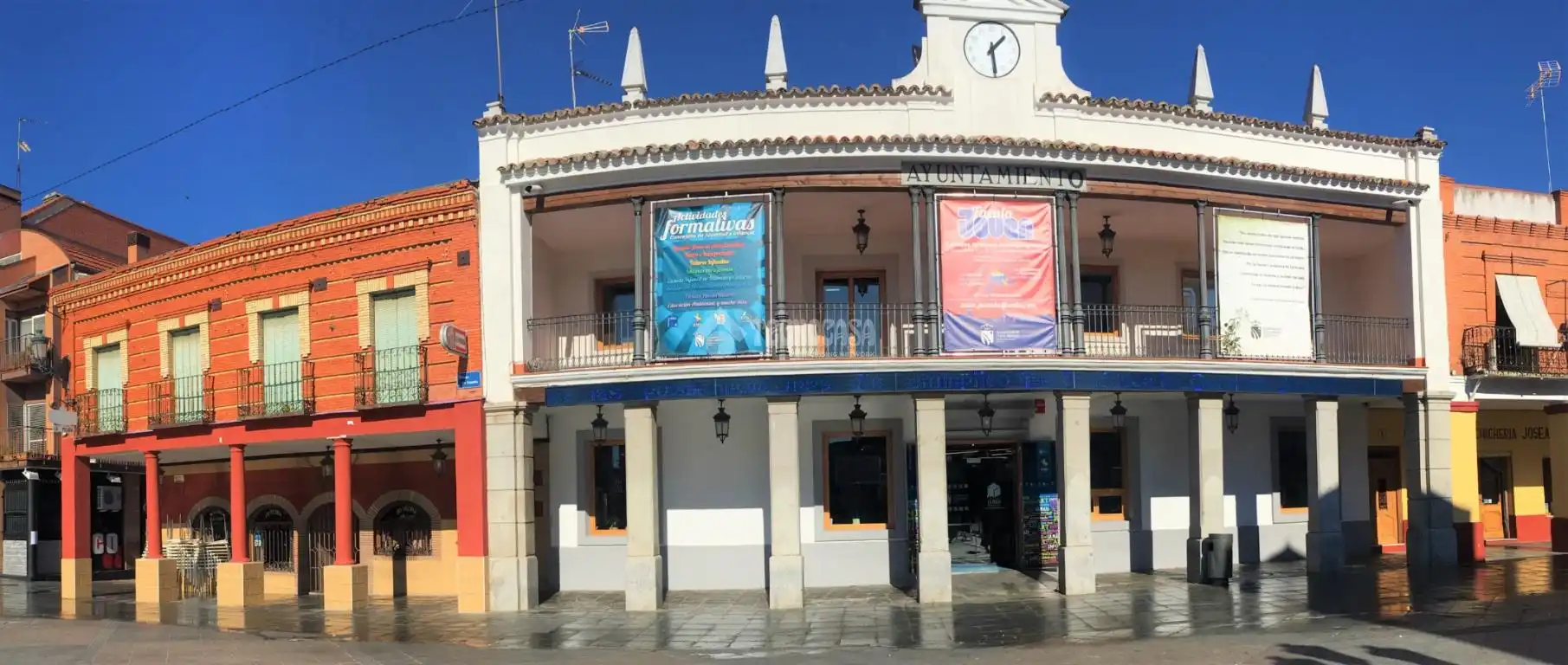Vista exterior de Pis en venda en Fuenlabrada amb Calefacció i Internet