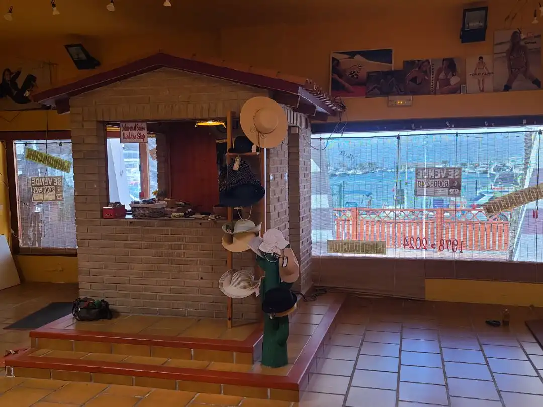 Local en venda en La Manga del Mar Menor amb Aire condicionat, Calefacció i Terrassa