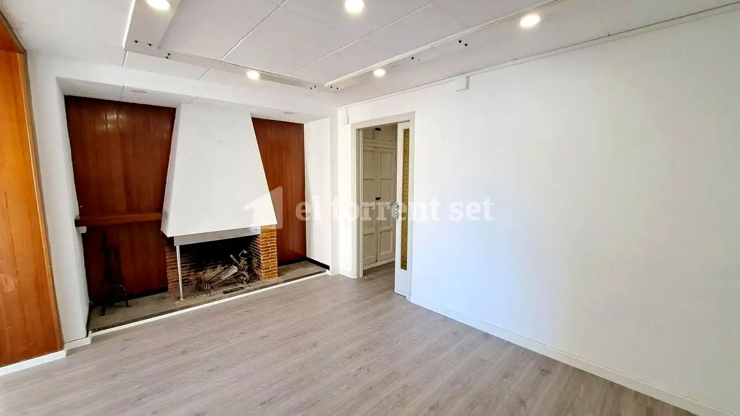 Piso en venta en Camí Ral de la Mercè, Centre