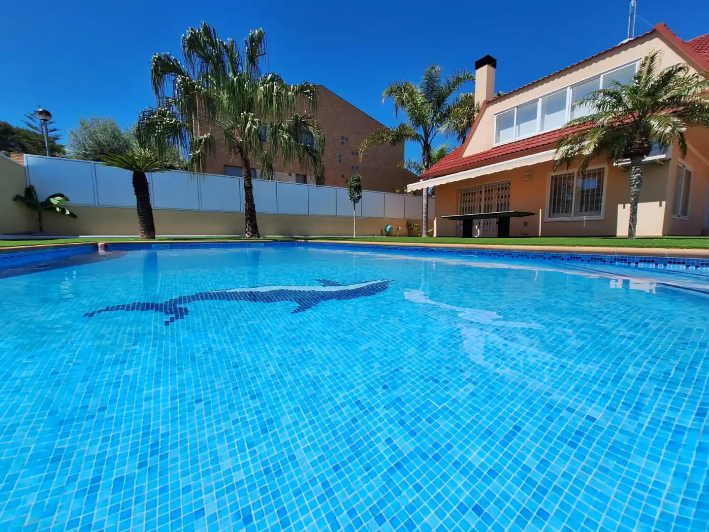 Swimming pool of Houses for sale in El Vendrell  with Heating and Swimming Pool